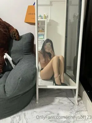 Jennysof123 Thumbnail Picture