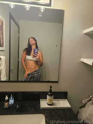 Jessica Clark Thumbnail Picture