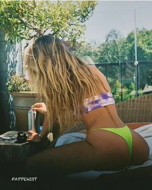 Jessica Serfaty Thumbnail Picture