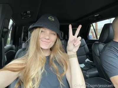 Jessiraefree OnlyFans Leaked Free Thumbnail Picture - #P2YnSyv4Ek