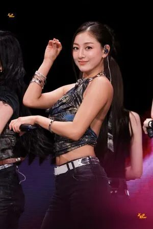 Jihyo OnlyFans Leaked Free Thumbnail Picture - #bdGfh5bMol