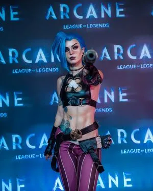Jinx Cosplay Arcane Thumbnail Picture
