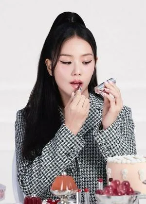 Jisoo OnlyFans Leaked Free Thumbnail Picture - #1PanMvSigh