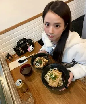 Jisoo OnlyFans Leaked Free Thumbnail Picture - #wExgKfi2mb