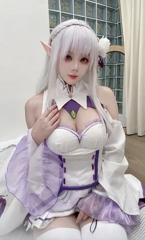 Jiu Yan OnlyFans Leaked Free Thumbnail Picture - #pakVGDXYeV