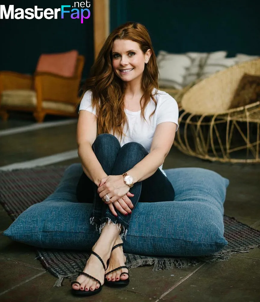 Joanna Garcia Swisher Nude OnlyFans Leak Picture DWGPQI2MWP | MasterFap.net