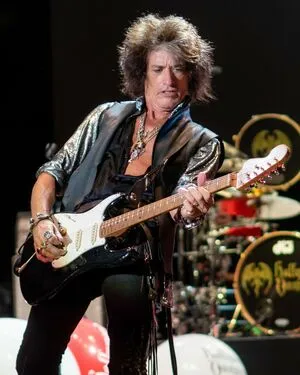 Joe Perry OnlyFans Leaked Free Thumbnail Picture - #hrlYjsKMBZ