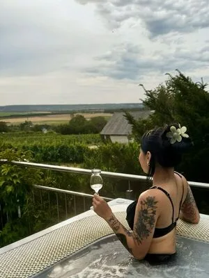 Jonna Mae OnlyFans Leaked Free Thumbnail Picture - #GtGy0ParRI