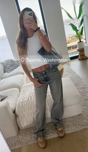 Jordyn Huitema Thumbnail Picture