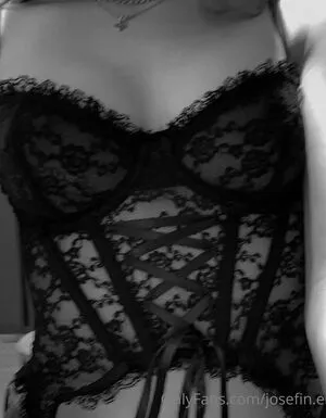 Jossi E OnlyFans Leaked Free Thumbnail Picture - #pnpTHoWBpb