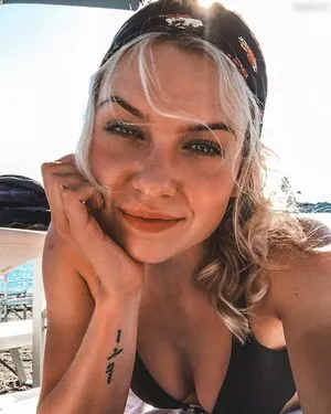 Joy Beune OnlyFans Leaked Free Thumbnail Picture - #J5uAG87Pz8