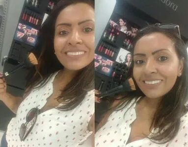 Joyce Oliveira Thumbnail Picture
