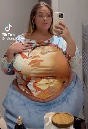 Juiceefruitee OnlyFans Leaked Free Thumbnail Picture - #gKoqliDjnn