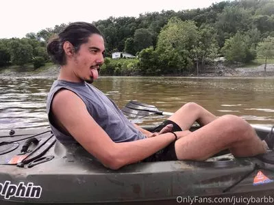 juicybarbb Profile Thumbnail