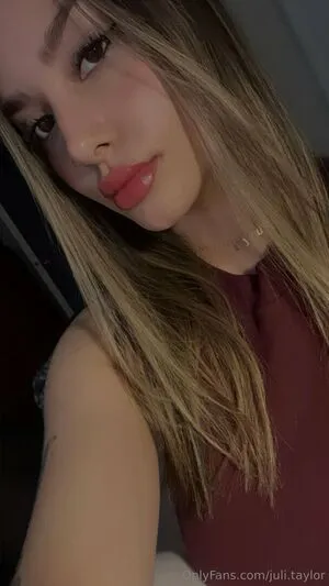 Juli Taylor OnlyFans Leaked Free Thumbnail Picture - #6K8cV9VG06