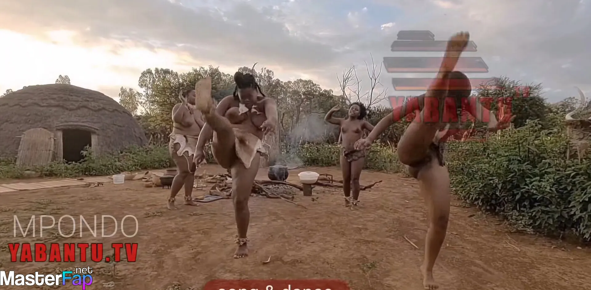 Julia dlamini nude
