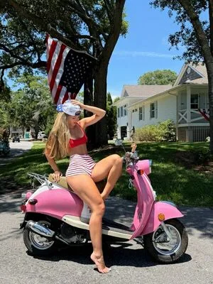 Julia Ernst OnlyFans Leaked Free Thumbnail Picture - #M8raWcSp4r