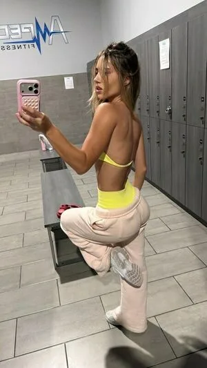 Julia Ernst OnlyFans Leaked Free Thumbnail Picture - #fSSinOAChc
