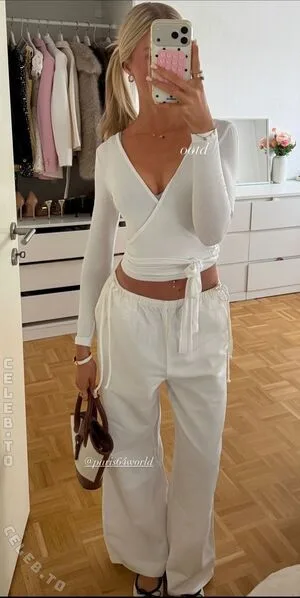 Julia Eumel OnlyFans Leaked Free Thumbnail Picture - #7K0rK5Moid