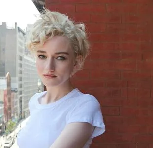 Julia Garner OnlyFans Leaked Free Thumbnail Picture - #bR3WmT7eMo