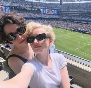 Julia Garner OnlyFans Leaked Free Thumbnail Picture - #xZ06gclILB