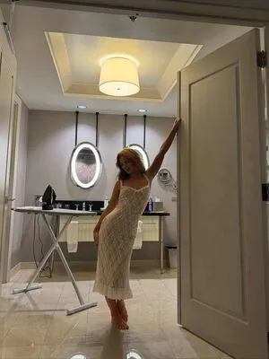 Julia Hatch OnlyFans Leaked Free Thumbnail Picture - #bWsHVrNrh9