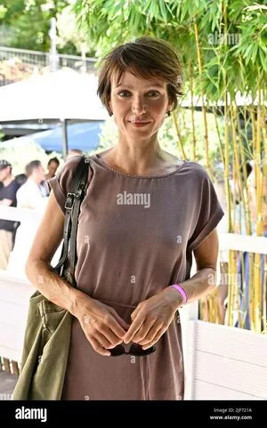 Julia Koschitz OnlyFans Leaked Free Thumbnail Picture - #JinTlus3A8