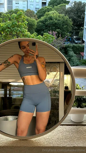Julia Shine OnlyFans Leaked Free Thumbnail Picture - #TnNysAXDT4