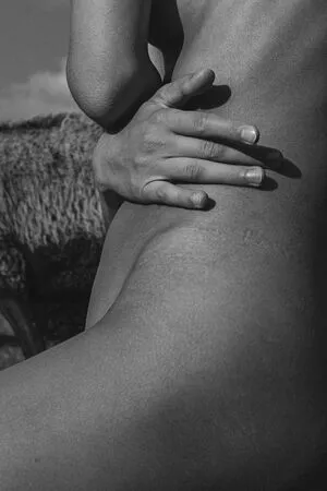 Julia Slip OnlyFans Leaked Free Thumbnail Picture - #TUMgSu7FIn