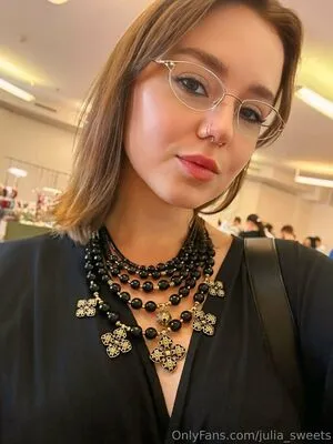 Julia Sweets OnlyFans Leaked Free Thumbnail Picture - #v4tJ6S5rPu