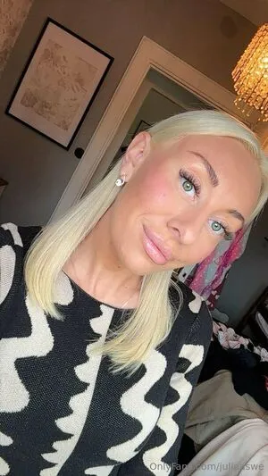 Juliaaswe OnlyFans Leaked Free Thumbnail Picture - #diyR0bcTEb