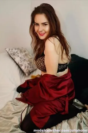 Juliaholm Thumbnail Picture
