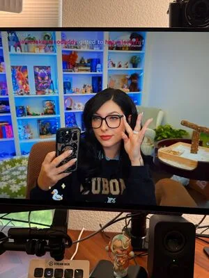 Juliakins OnlyFans Leaked Free Thumbnail Picture - #P0lM1lsAtH