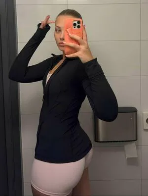 Juliaringblom OnlyFans Leaked Free Thumbnail Picture - #I8zuT8FOUa