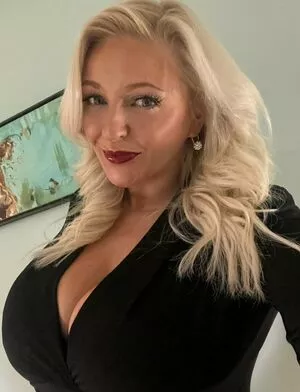 Julie OnlyFans Leaked Free Thumbnail Picture - #ZUXxAMeA7D