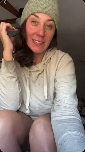 Juliebeans Thumbnail Picture