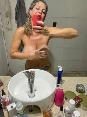 Juliedoraa OnlyFans Leaked Free Thumbnail Picture - #8iczOXlpMC