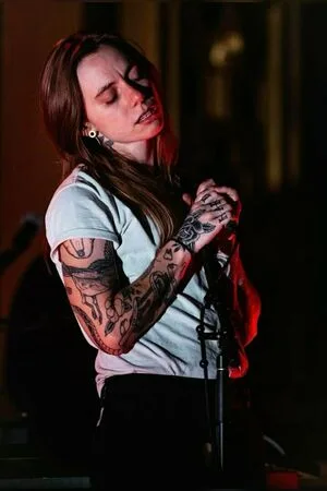 Julien Baker OnlyFans Leaked Free Thumbnail Picture - #hbfpFf2IH9
