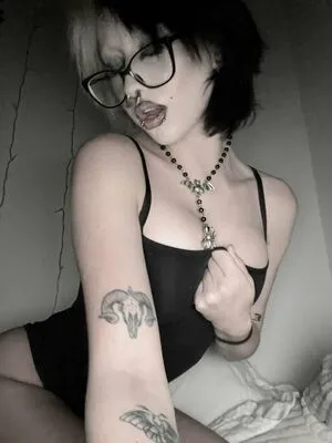 Juliesanerr OnlyFans Leaked Free Thumbnail Picture - #7tFOavc8qo