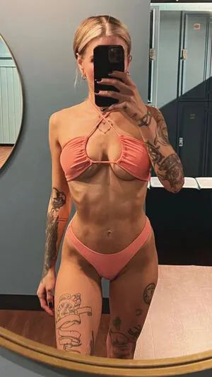 Juliet Scha Thumbnail Picture