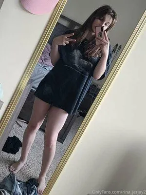 Juliet Taylor Thumbnail Picture