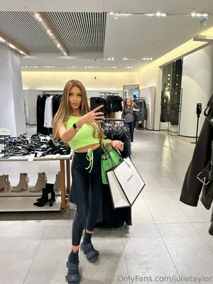 Julietaylor OnlyFans Leaked Free Thumbnail Picture - #IX3txMcTVx