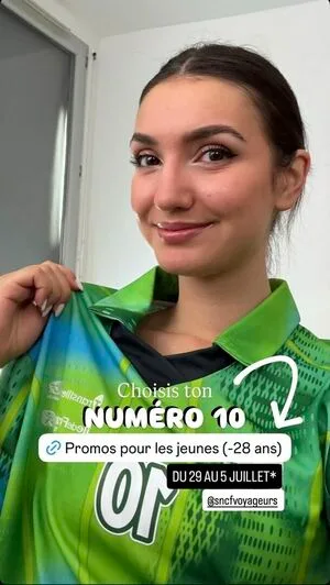 Juliette Arz OnlyFans Leaked Free Thumbnail Picture - #fsmWqlYRAZ