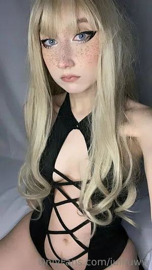 Juliluww OnlyFans Leaked Free Thumbnail Picture - #6DaR7SkPI9