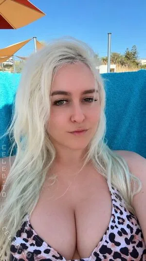 Juliversal OnlyFans Leaked Free Thumbnail Picture - #lDLi5JH0xX