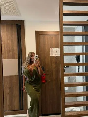 Julybubbles OnlyFans Leaked Free Thumbnail Picture - #7zzx2w5z2f