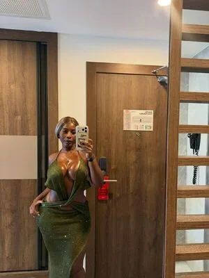 Julybubbles OnlyFans Leaked Free Thumbnail Picture - #Y1S2WuaFqQ
