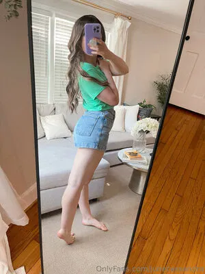 Junecassandra OnlyFans Leaked Free Thumbnail Picture - #9BC7wHeKBr