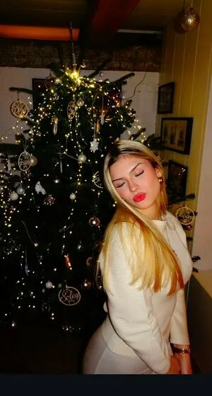 Junepersyn OnlyFans Leaked Free Thumbnail Picture - #CMKfgPqYoq