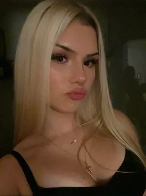 Junepersyn OnlyFans Leaked Free Thumbnail Picture - #UfiBeGJl17
